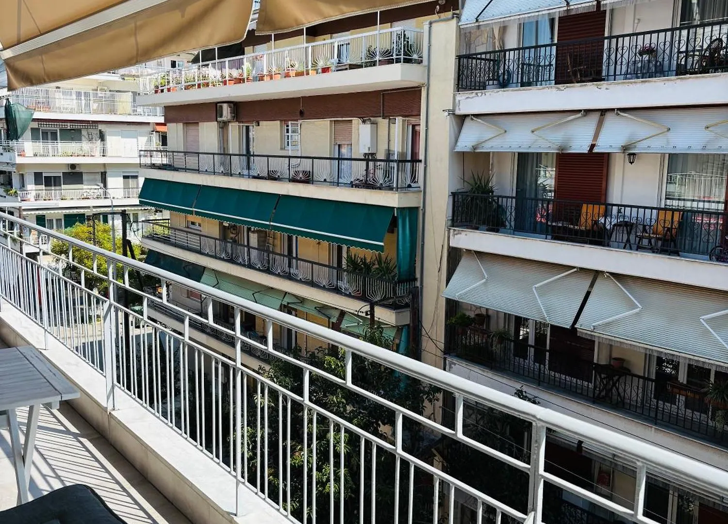 Julia'S City Apartment Thessaloniki Greece